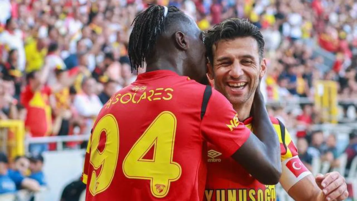 Göztepe 3-2 Sivasspor (Maç Sonucu) Göztepe uzatmada kazandı!