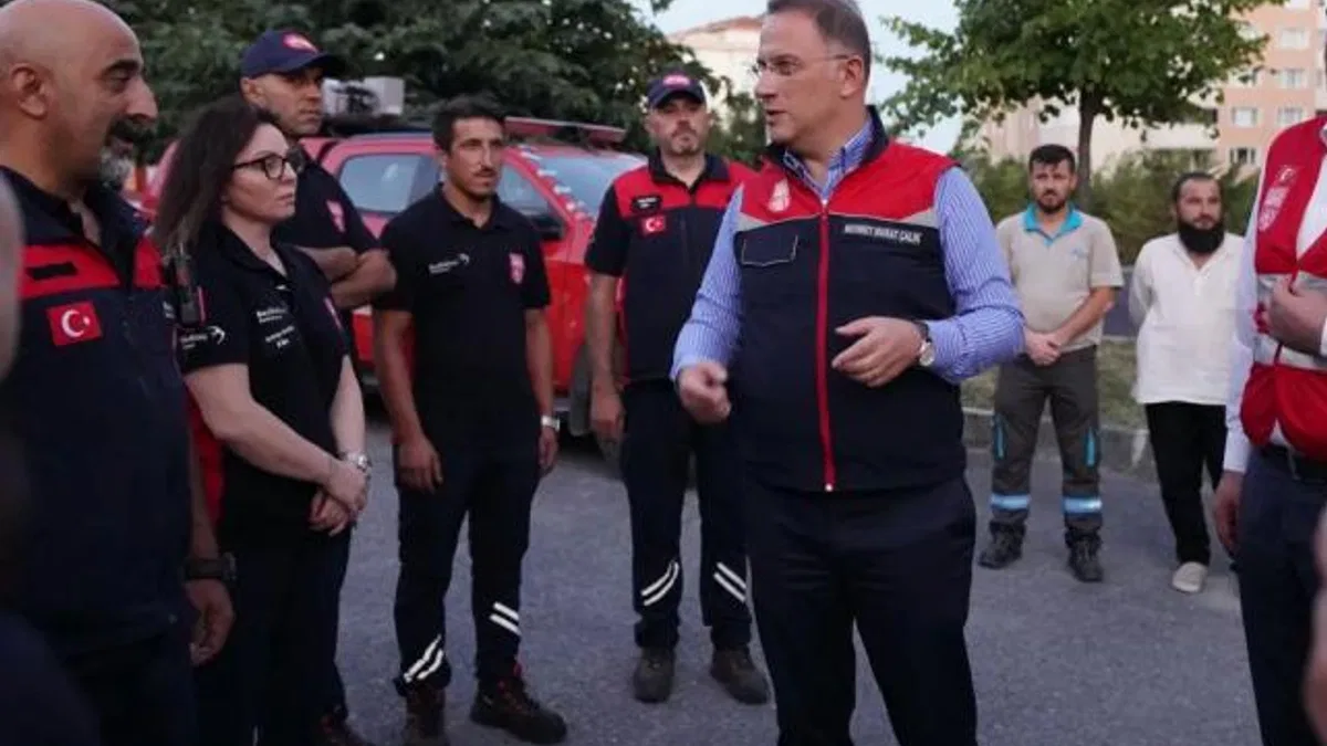 İstanbul Beylikdüzü’nden İzmir’e destek