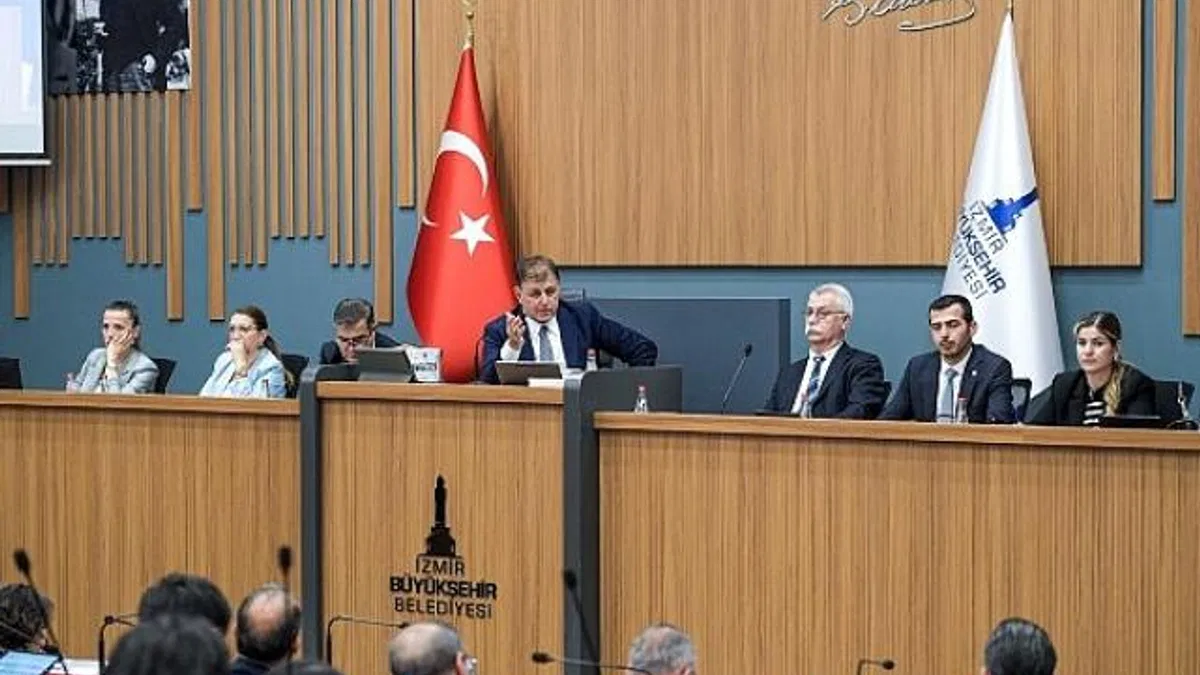 Başkan Tugay’dan tek soruluk “Esenyurt” yorumu