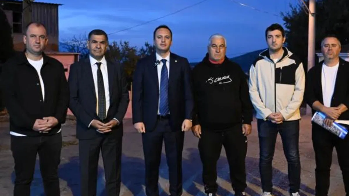 Bornova’da yol seferberliği