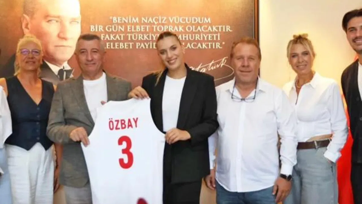 Voleybolun Yıldızı Güzelbahçe’yi temsil edecek