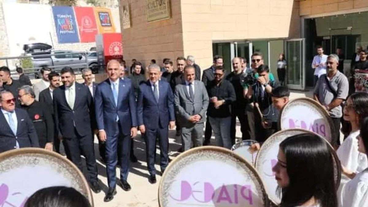 Bakan Ersoy: 2026’da Türkiye Kültür Yolu’na 50 şehir ev sahipliği yapacak