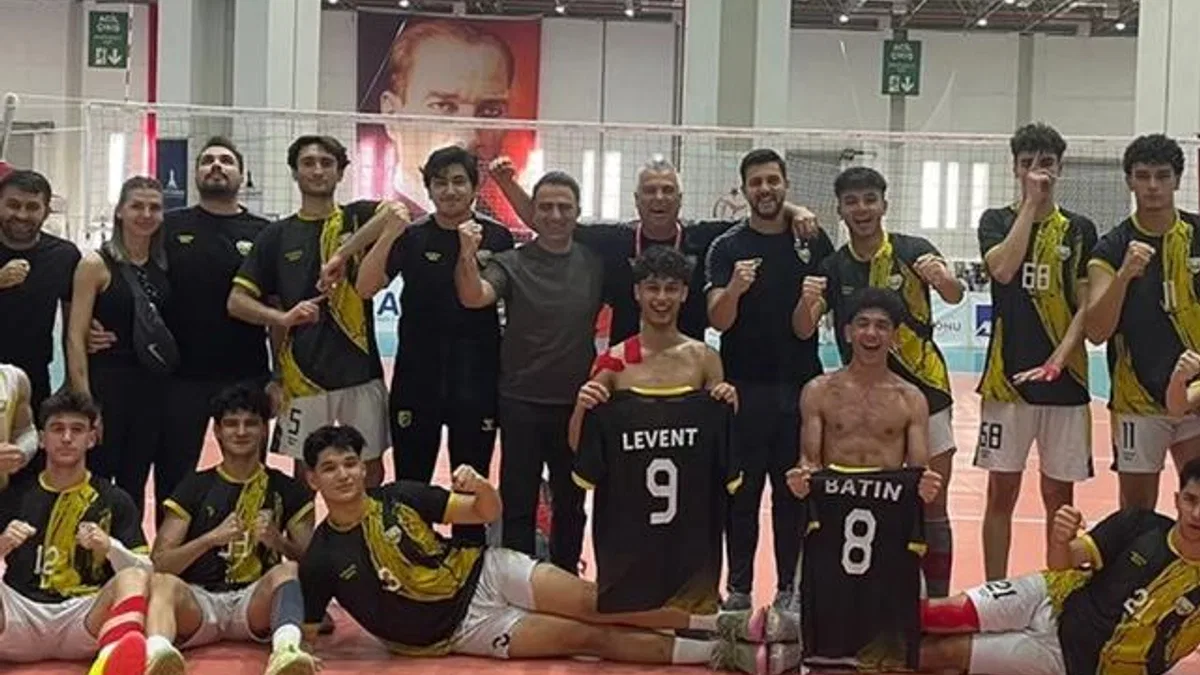 Konya Büyükşehir Belediyespor voleybolda son 8’de