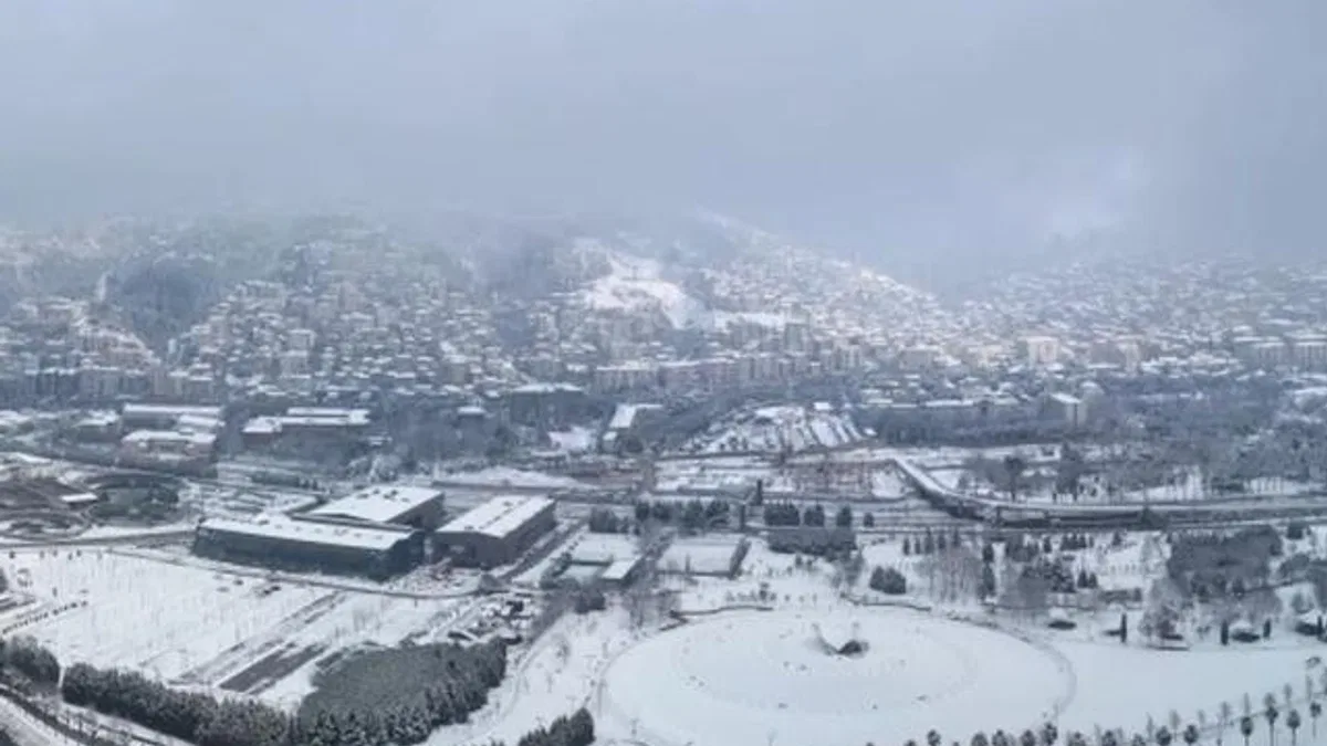 Kocaeli beyaz örtü ile kaplandı! Manzaralar ölümsüzleştirildi!