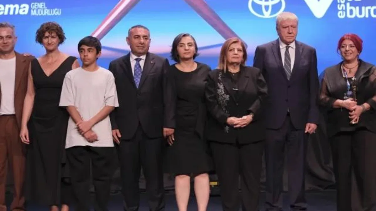 32. Uluslararası Adana Altın Koza Film Festivali’nde ödüller sahiplerini buldu