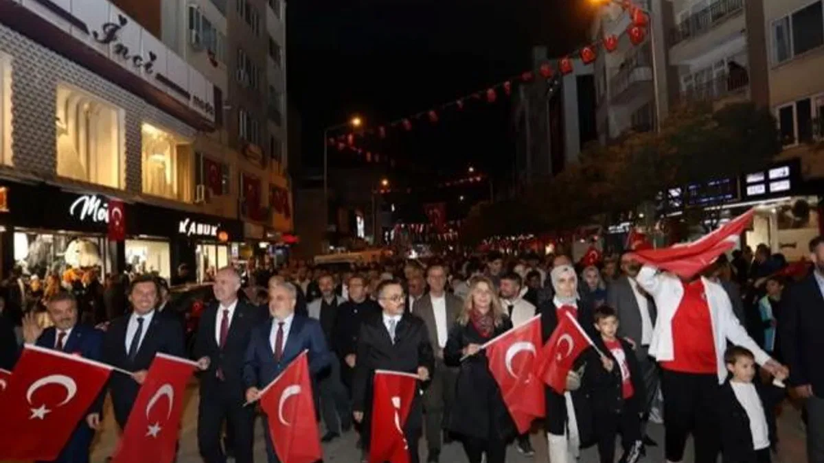 İnegöl’de Cumhuriyetin 101. yılı coşkusu