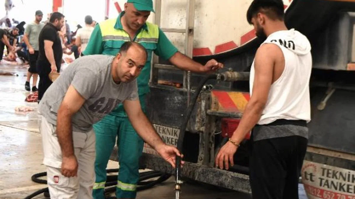 Osmangazi’de kurbanlıklar hijyenik ortamlarda kesildi