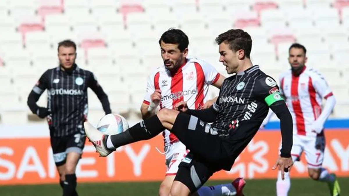 Net Global Sivasspor 1-1 Tümosan Konyaspor (Maç Sonucu) Sivas’ta puanlar paylaşıldı!