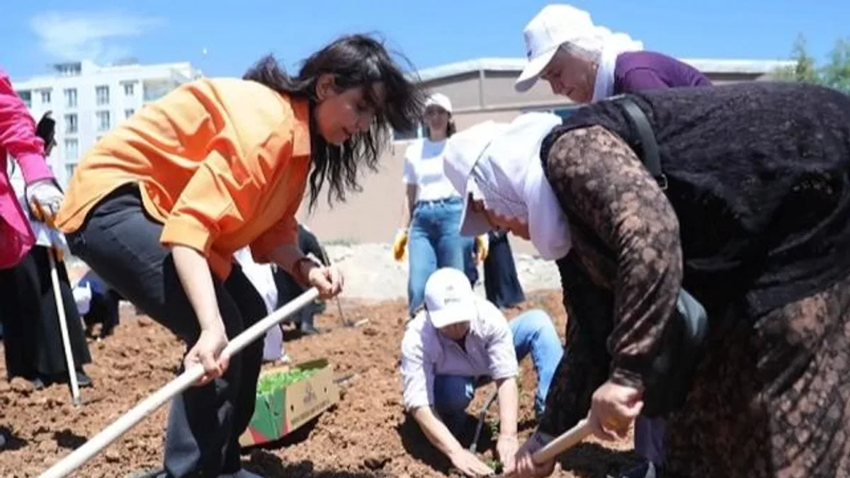 Kent Kadın Bostanları projesi Mardin Artuklu’da hayata geçti