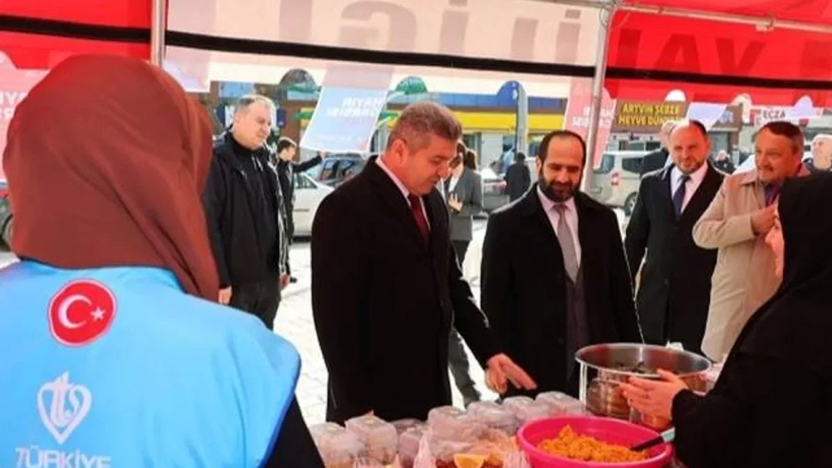 Artvin’de ‘Hayır Çarşısı’ kermesine yoğun ilgi