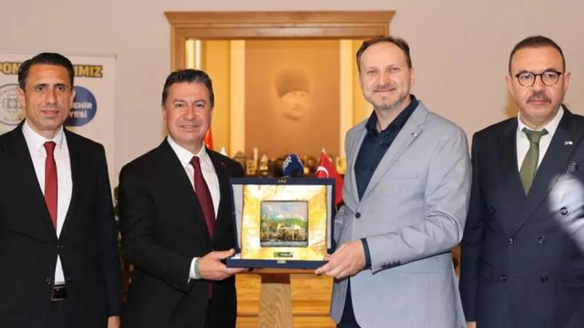 Yeşilay’dan Muğla Büyükşehir’e iş birliği teşekkürü