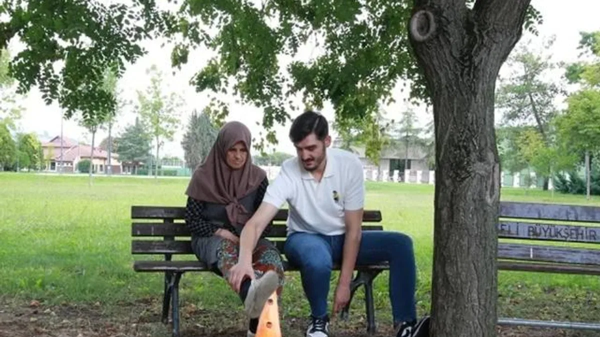 Kocaeli Büyükşehir’den Alzheimer hastalarına şefkat eli