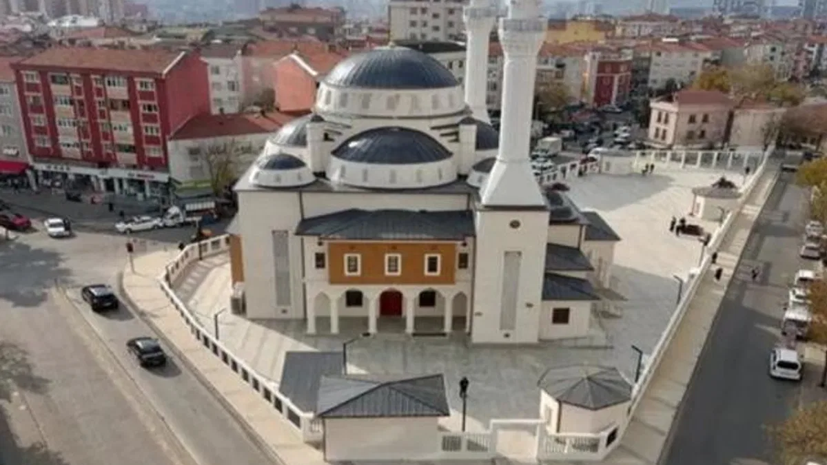 İBB’den ibadethanelere özel ilgi