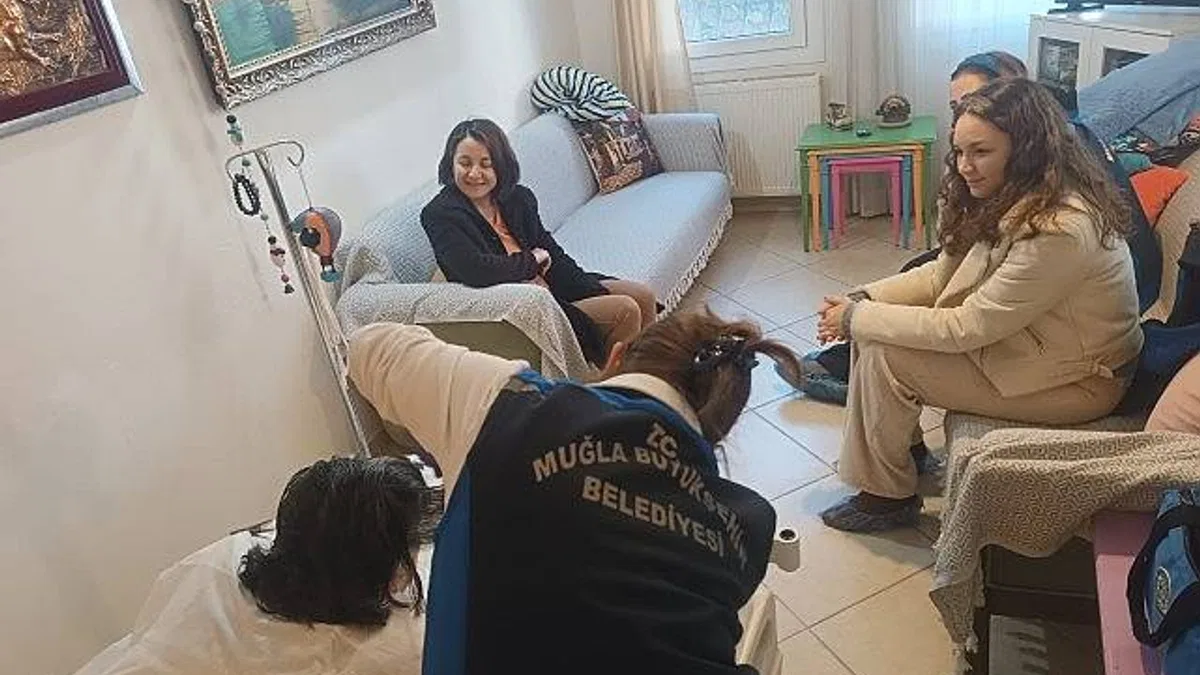 Büyükşehir Evde Bakım Hizmeti ile Reçete Yazmaya Başladı