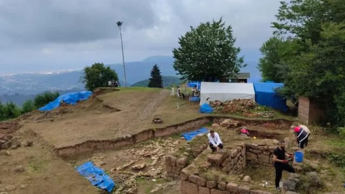 Kurul Kalesi’nde tarih yeniden gün yüzüne çıkıyor