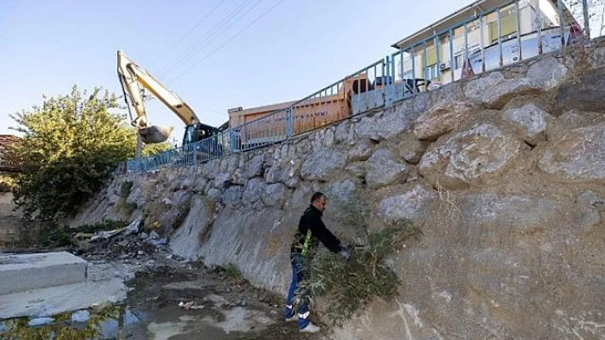 “Temiz Körfez” için derelerde temizlik seferberliği