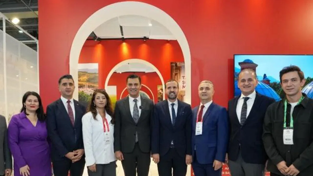 Başkan Zeyrek Turizm Fuarı’nın açılışına katıldı