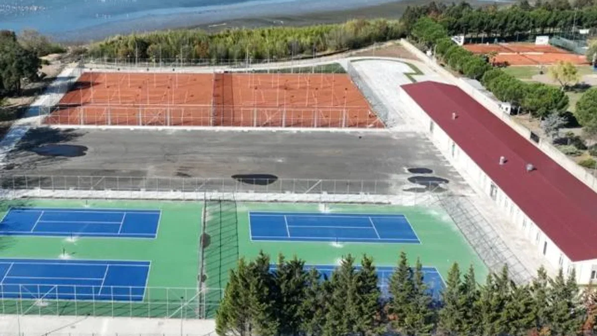 Kocaeli İzmit Tenis Merkezi’nde sona gelindi