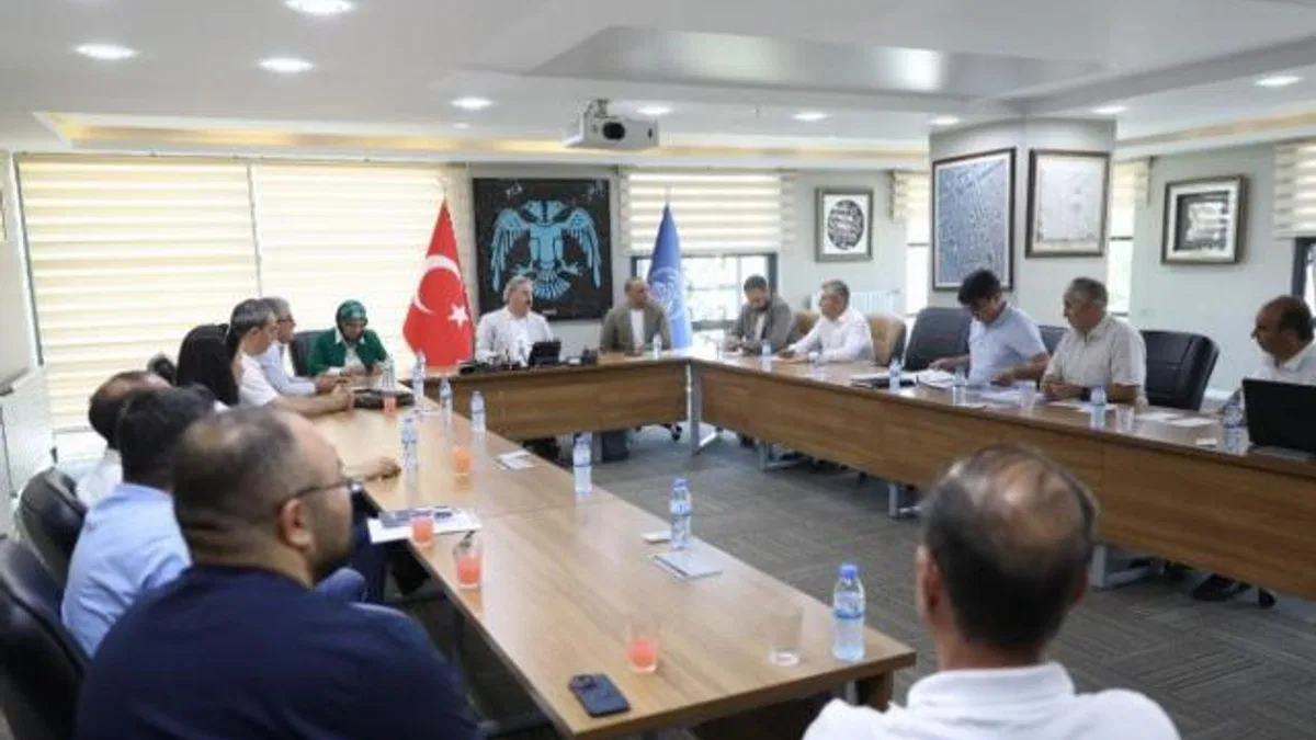 Melikgazi Türkiye’ye örnek çalışmalarına hız kesmeden devam ediyor