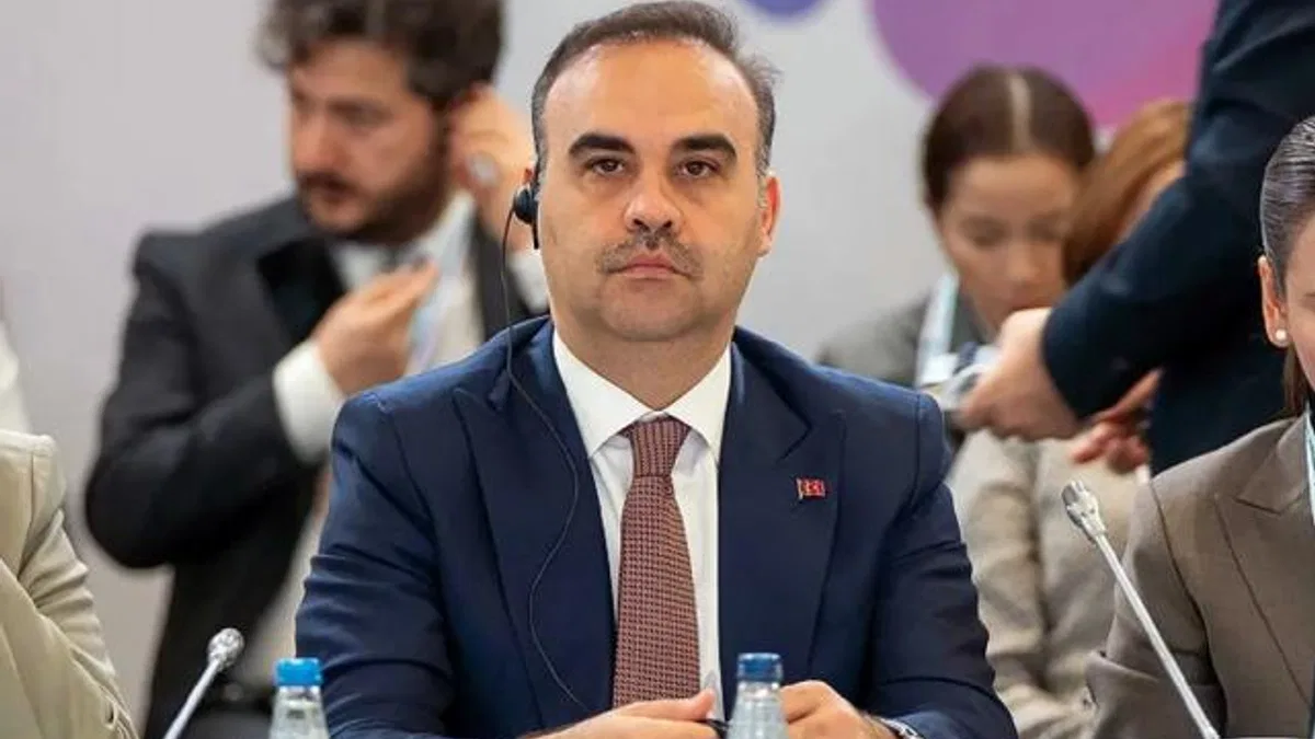 Bakan Kacır: Türkiye, bölgesel kalkınma ile küresel zorlukların üstesinden gelecek