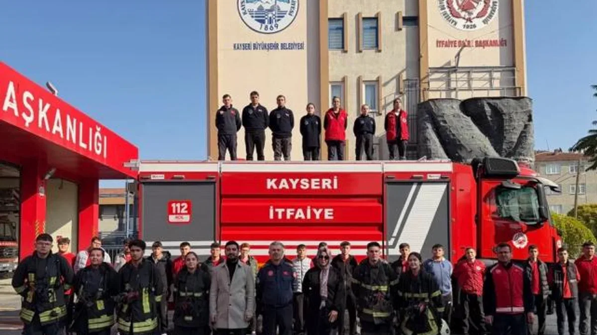 Kayseri Büyükşehir’den lise öğrencilerine staj desteği