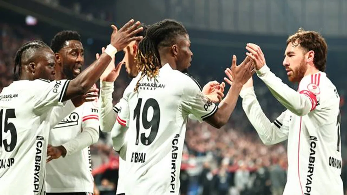 Beşiktaş 3-0 Corendon Alanyaspor (Maç Sonucu) Beşiktaş adını yarı finale yazdırdı!
