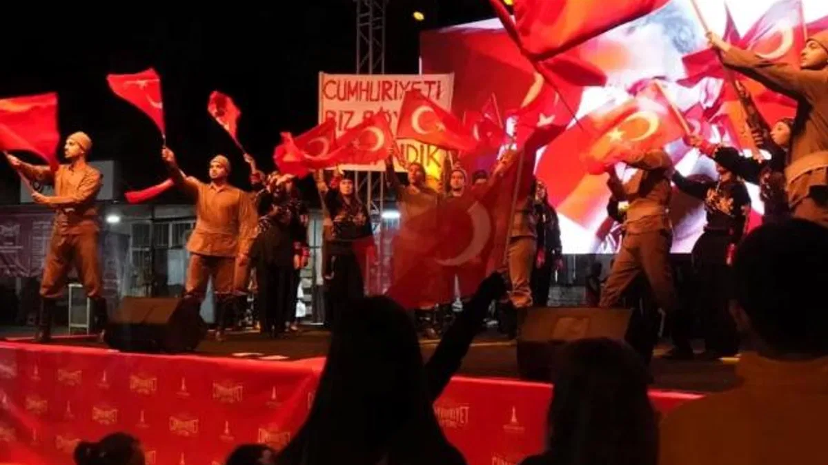 Bergamalılar ‘Cumhuriyet Her Yerde’ etkinliğinde buluştu