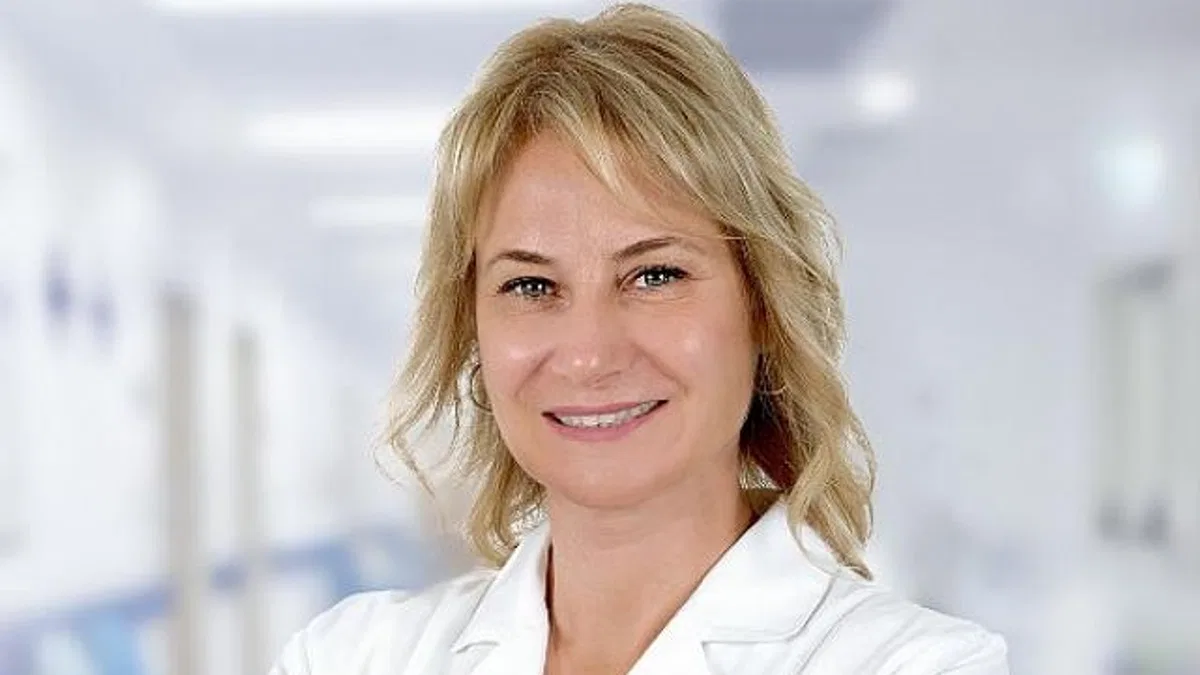 Prof. Dr. Öven “Meme Kanseri Tek Bir Hastalık Gibi Görünerek Tedavi Edilmez”