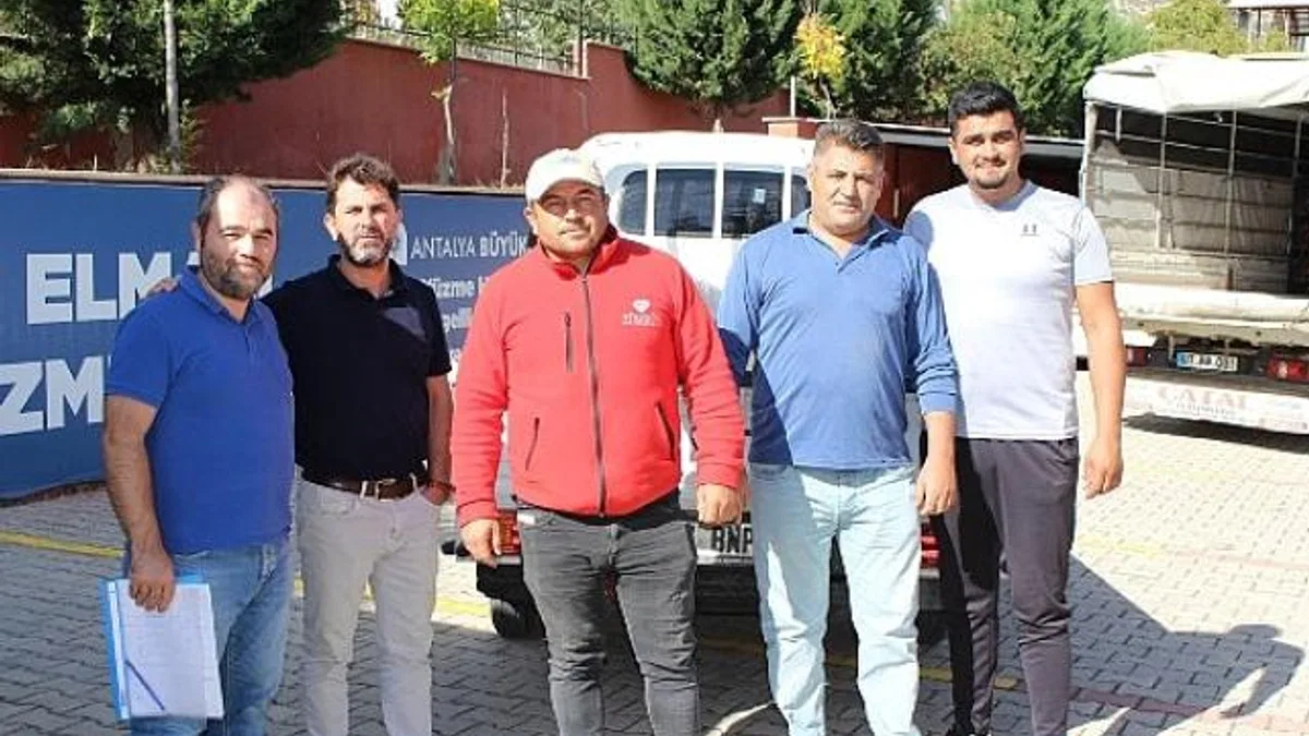 Elmalılı çiftçilere sera naylonu desteği