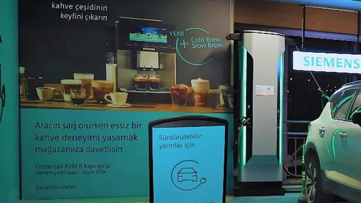 Sürdürülebilirliğe katkı sunan elektrikli araç şarj istasyonu, İskenderun Siemens mağazasında hizmet vermeye başladı