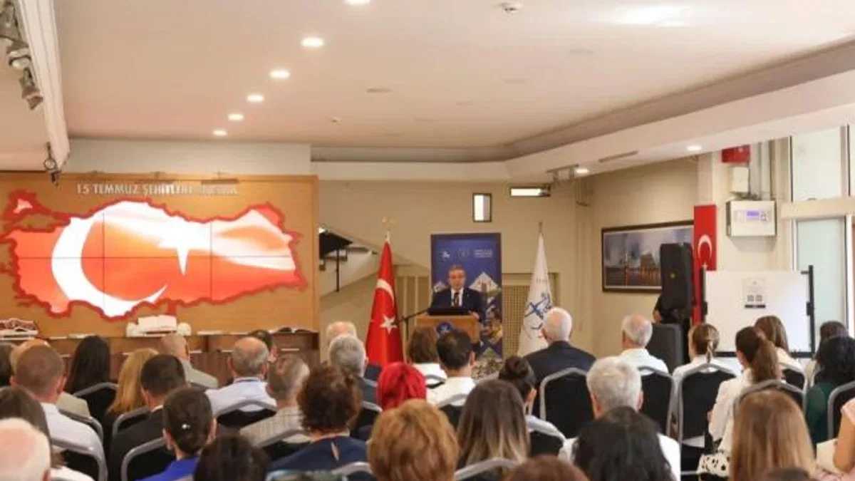 DEÜ’de 15 demokrasi ve milli birlik mesajı verildi