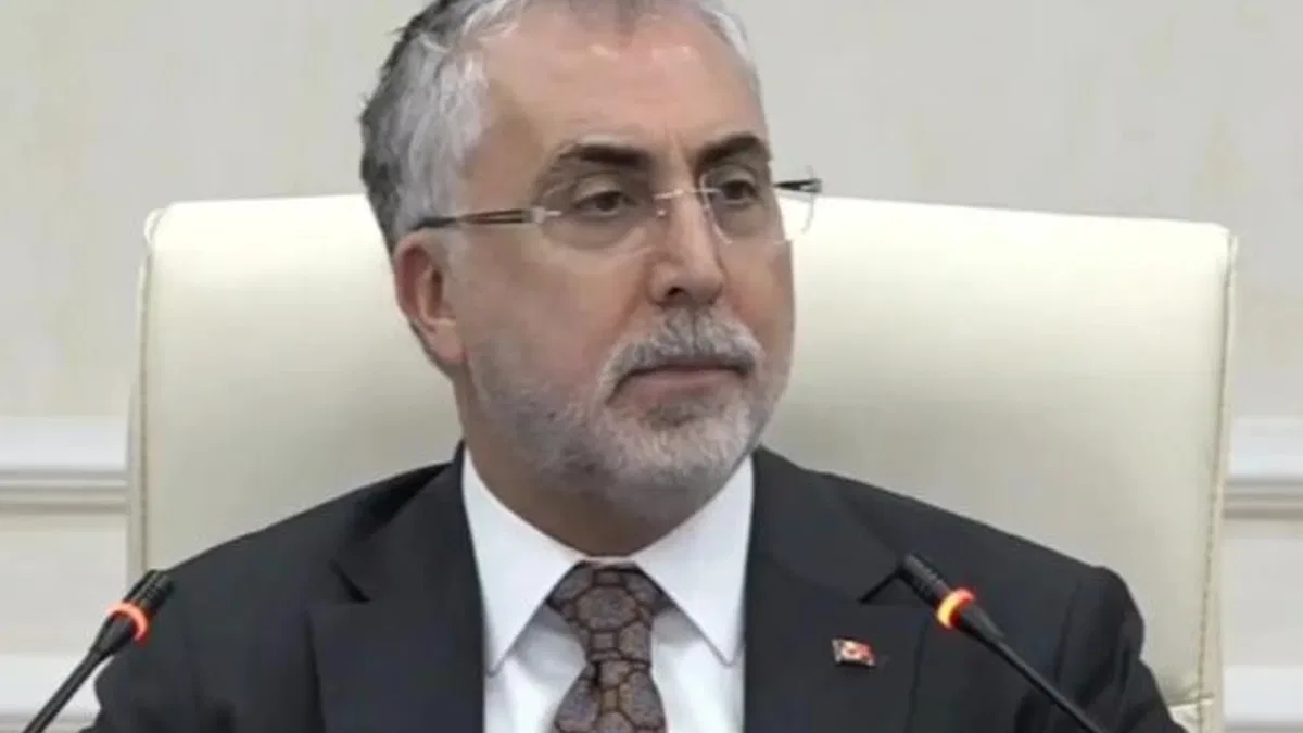 Bakan Işıkhan: İşsizlik son 25 yılın en düşük seviyesinde