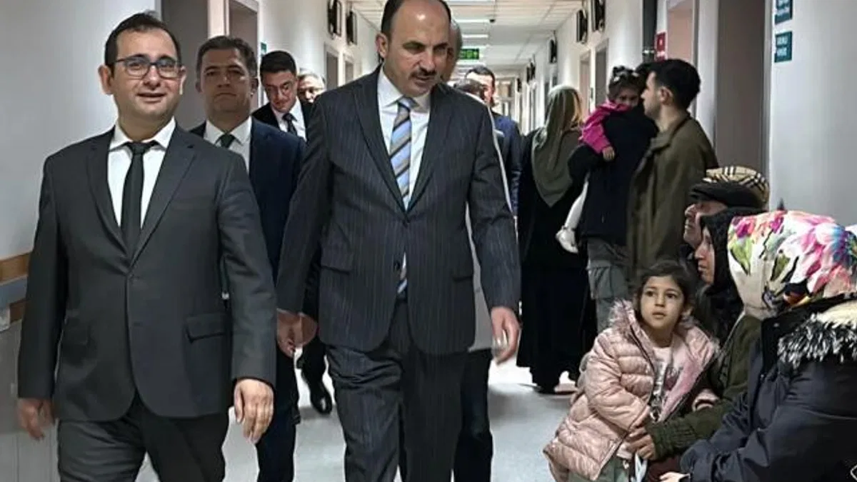 Konya’da Başkan Altay hastaları ziyaret etti