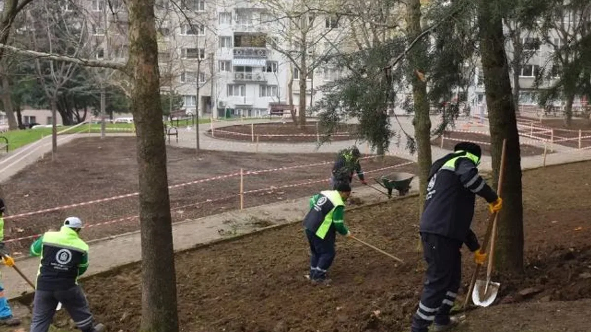 Bursa Yıldırım’da parklar yenileniyor