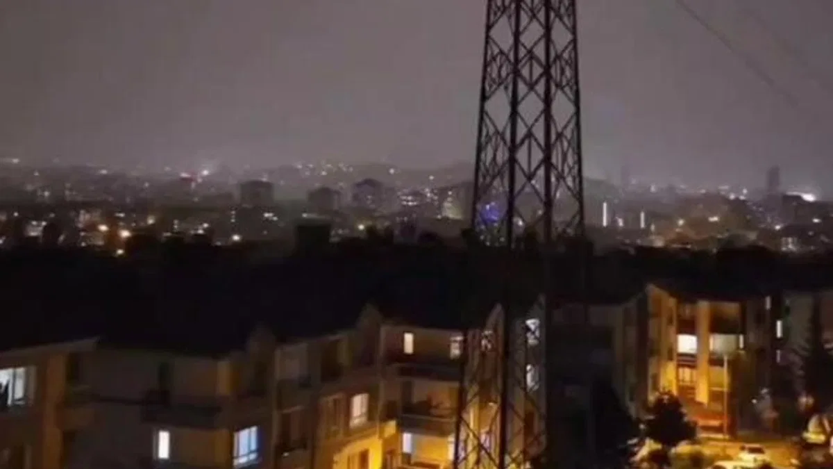 Ankara sağanak yağışa teslim!