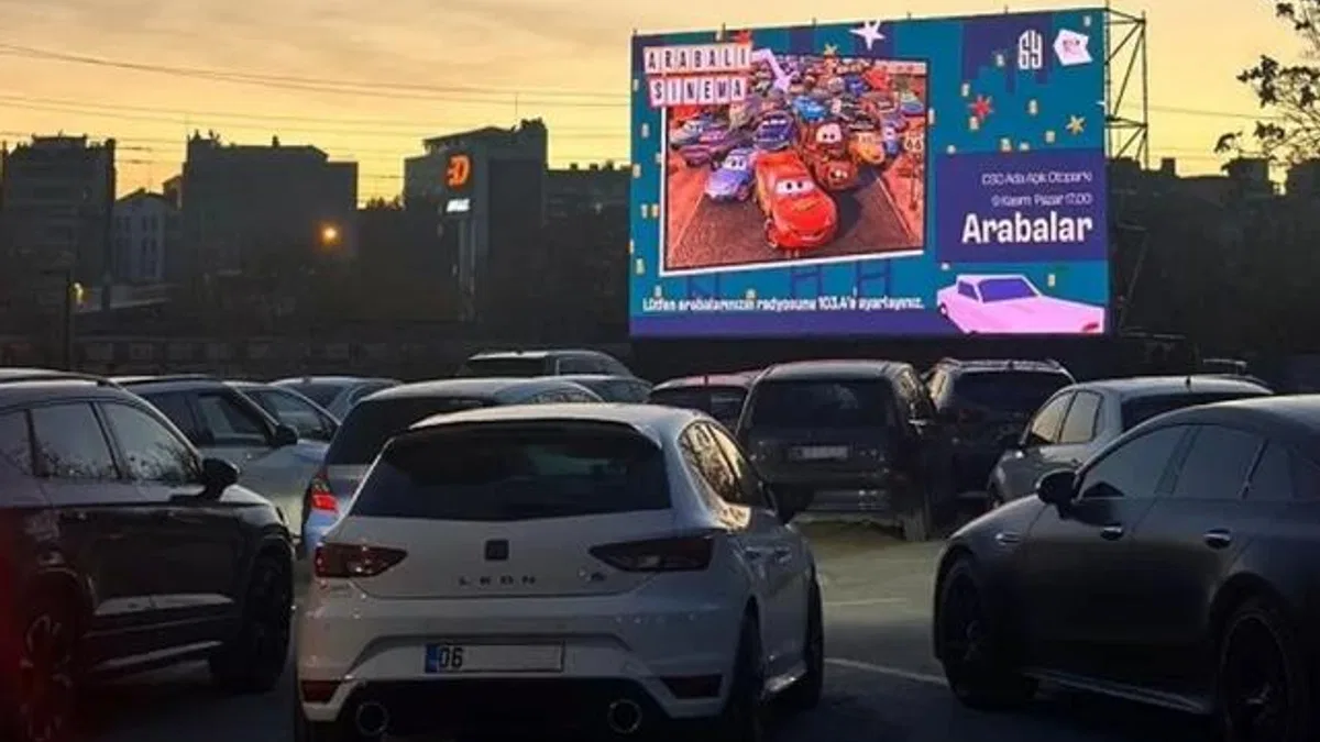 CSO Ada Ankara’da arabalı sinema keyfi