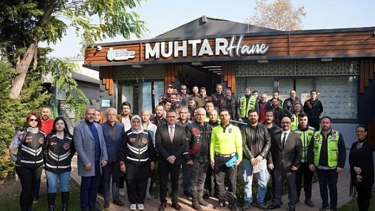 Motosiklet sürücüleriyle toplantı ve anket çalışması