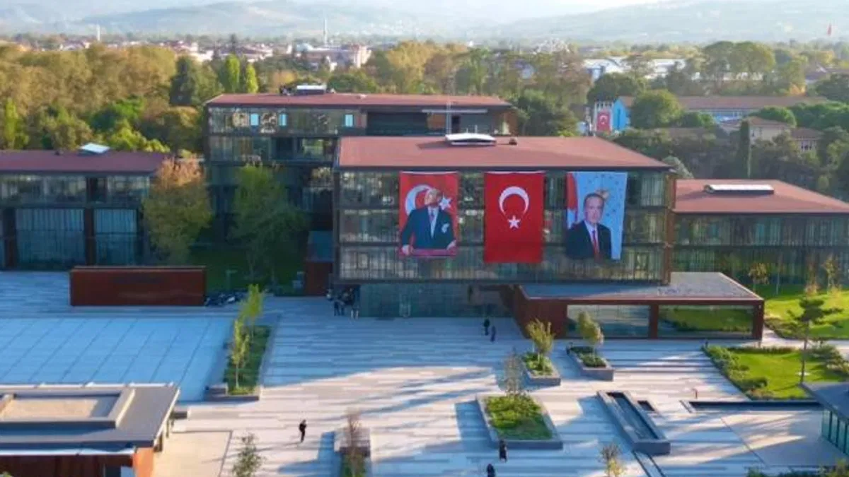 Başkan Alper Taban’dan Cumhuriyet mesajı