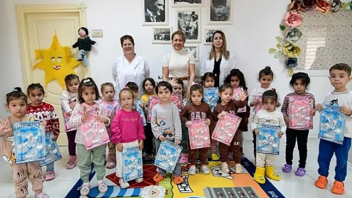 Başkan Eşki: “Sağlıklı gülüşler sağlıklı gelecek demektir”