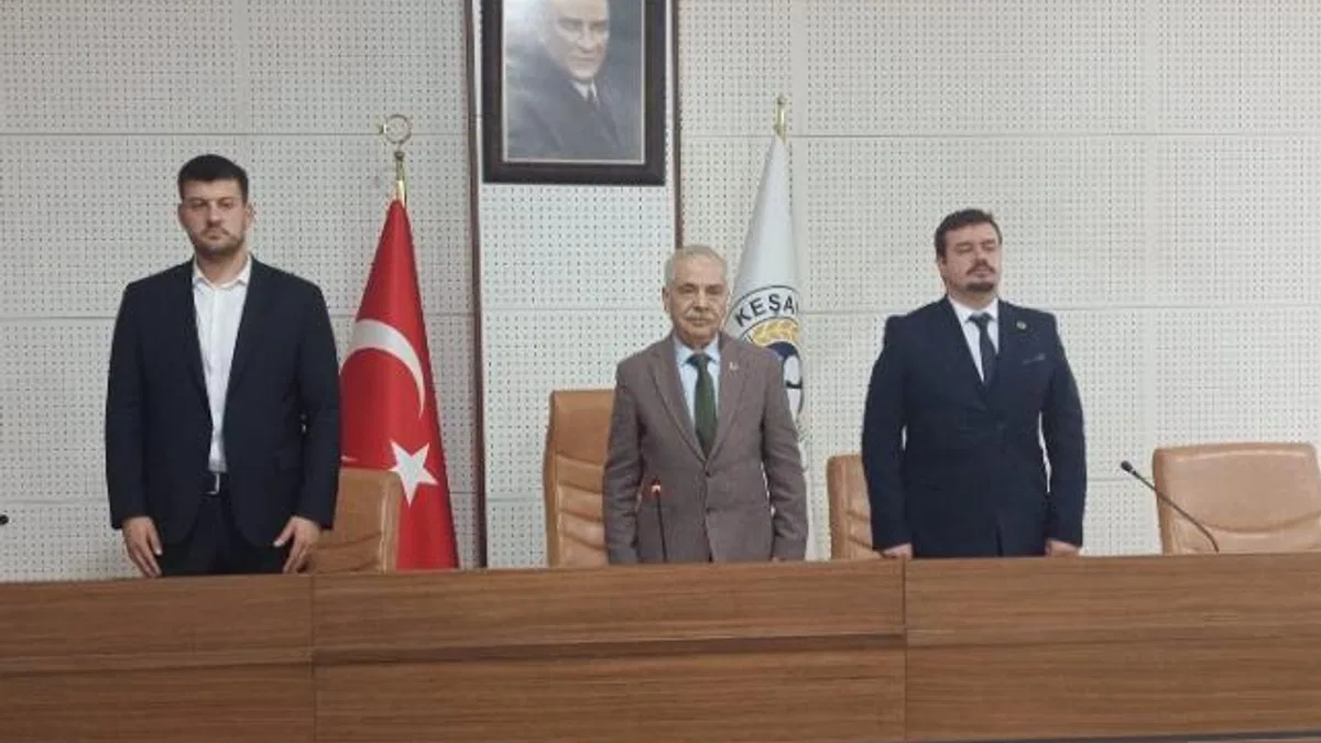 Mehmet Özcan, GÜNEKAB meclis başkanlığına seçildi