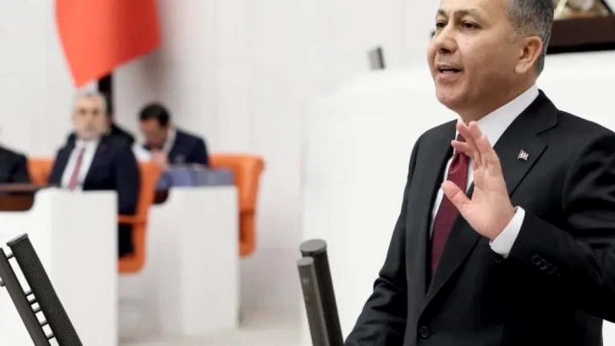 Bakan Yerlikaya açıkladı: 8 bini aşkın Suriyeli ülkesine döndü