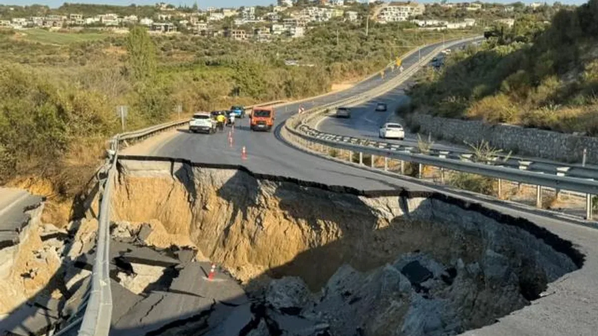 Kuşadası’nda çöken yol ile ilgili kritik sorular