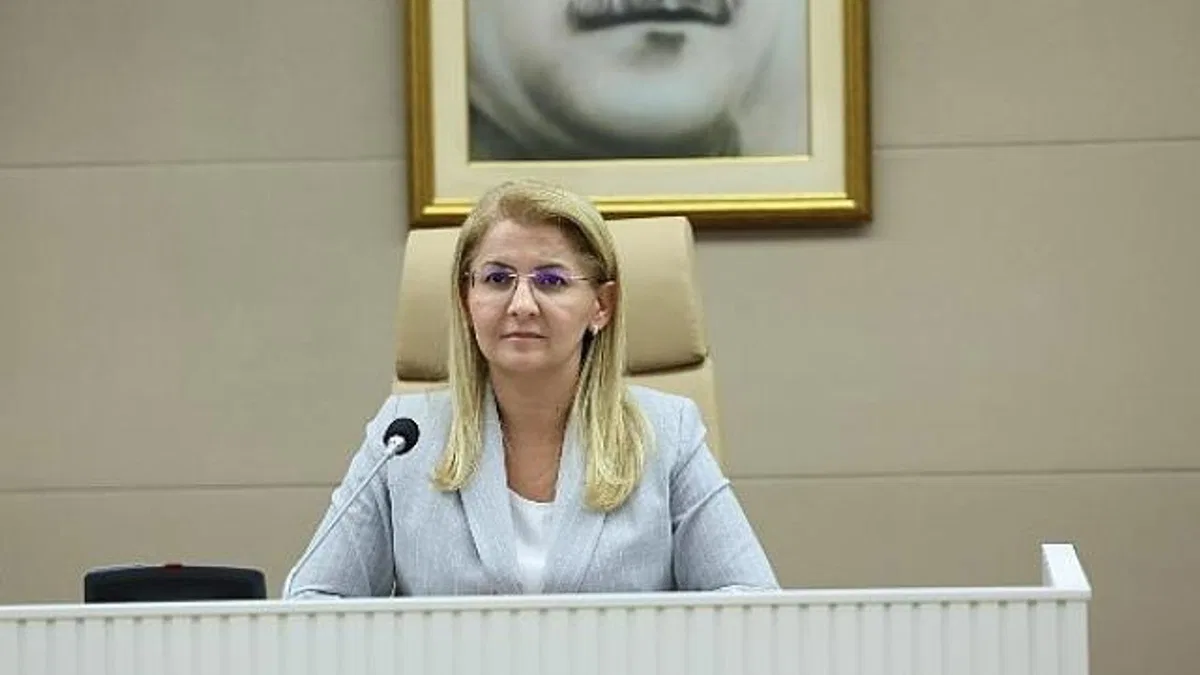 Bakırköy Belediyesi’nin Emeklilere Pazar Desteği Ödemeleri Başladı