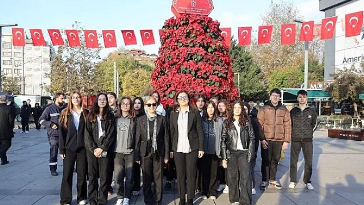 Kocaeli Ata’sını onun adını taşıyan çiçeklerle anıyor