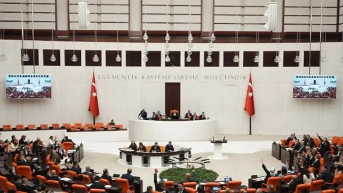 Irak ve Suriye’ye asker gönderme yetkisi 3 yıl uzatıldı