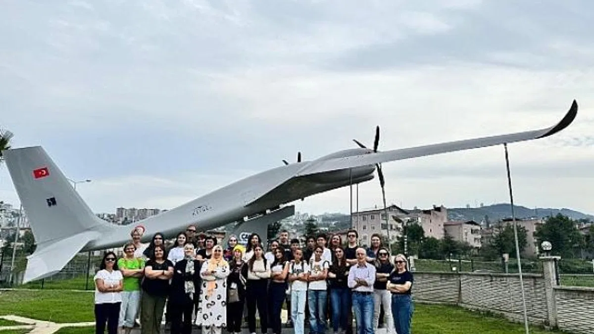 Avrupalı Öğrenciler Canik Özdemir Bayraktar Keşif Kampüsü’ne Hayran Kaldı