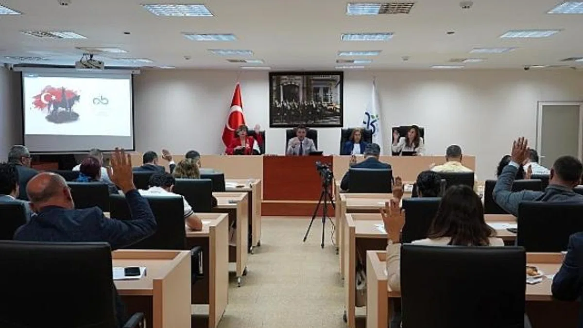 Çorlu Belediyesi’nden Okullara 500 Bin Liralık Temizlik Desteği