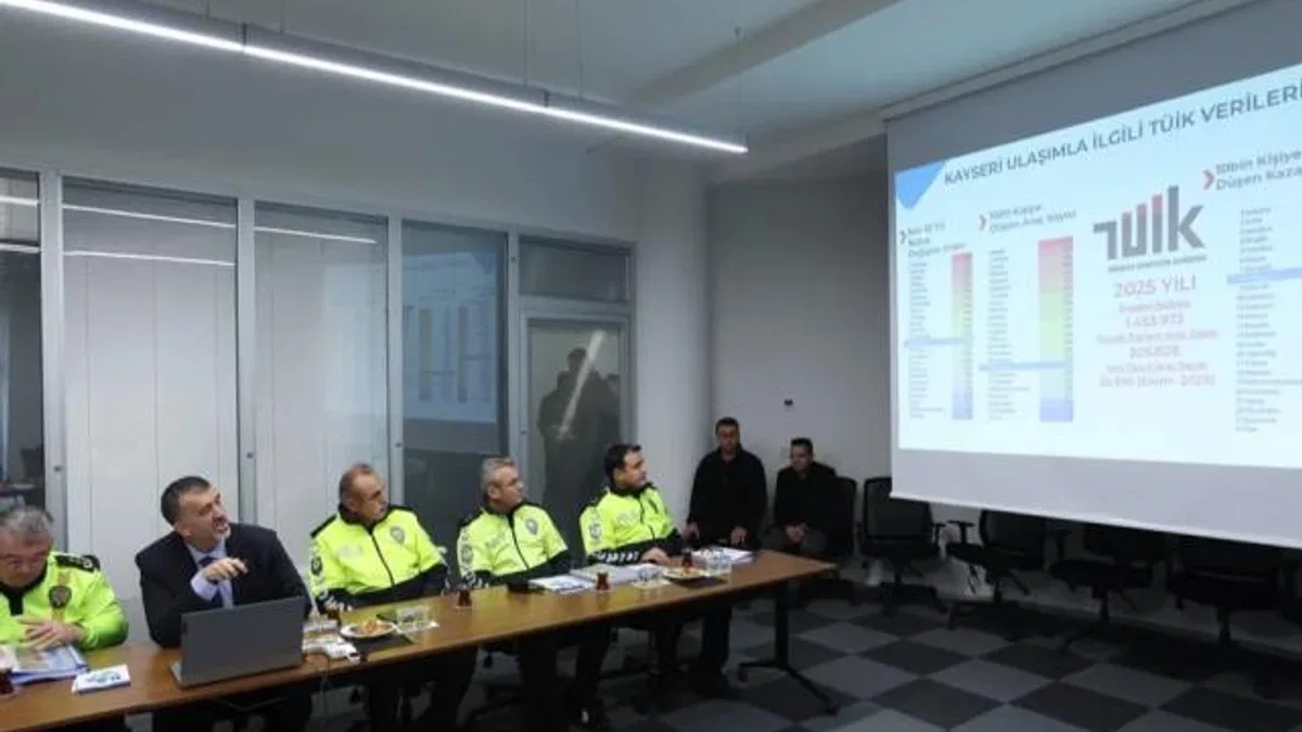 Kayseri protokolü Trafik Kontrol Merkezi’nde