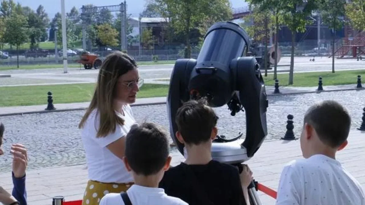 Kocaeli’de uzayın derinlikleri keşfedildi