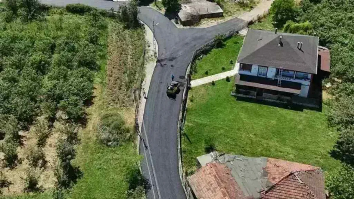 Sakarya Söğütlü’de 6 kilometrelik güzergâh güçlü koordinasyonla sil baştan